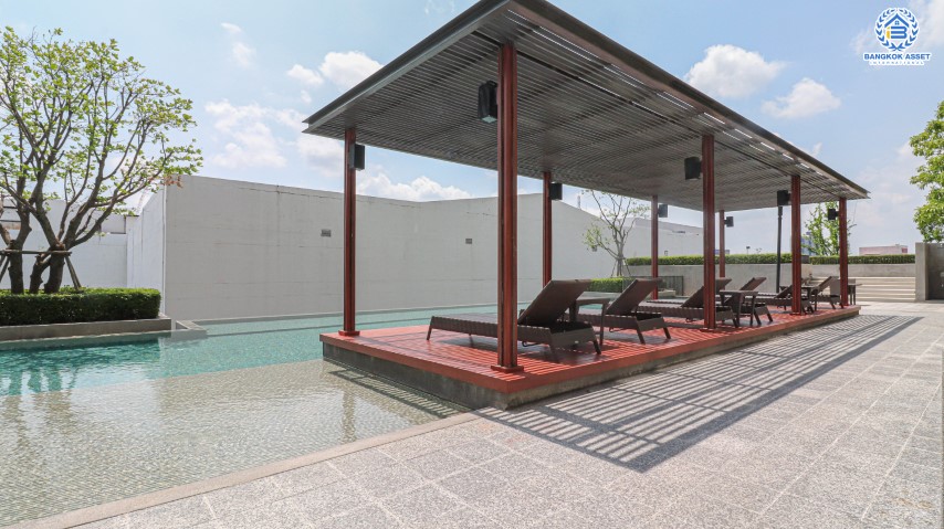 คอนโดมิเนียมมือสองย่านนนทบุรี โครงการยูดีไลท์ รัตนาธิเบศร์ เนื้อที่กว้างถึงเกือบ 31 ตร.ม. ฟังก์ชัน 1 ห้องนอน 1 ห้องน้ำ  ที่จอดรถ แถมฟรี! 1 เครื่องปรับอากาศ บนทำเลดีที่สุด ใกล้เซ็นทรัล รัตนาธิเบศร์, รถไฟฟ้าสายสีม่วง "สถานีศูนย์ราชการนนทบุรี" และทางด่วน "งามวงศ์วาน"...